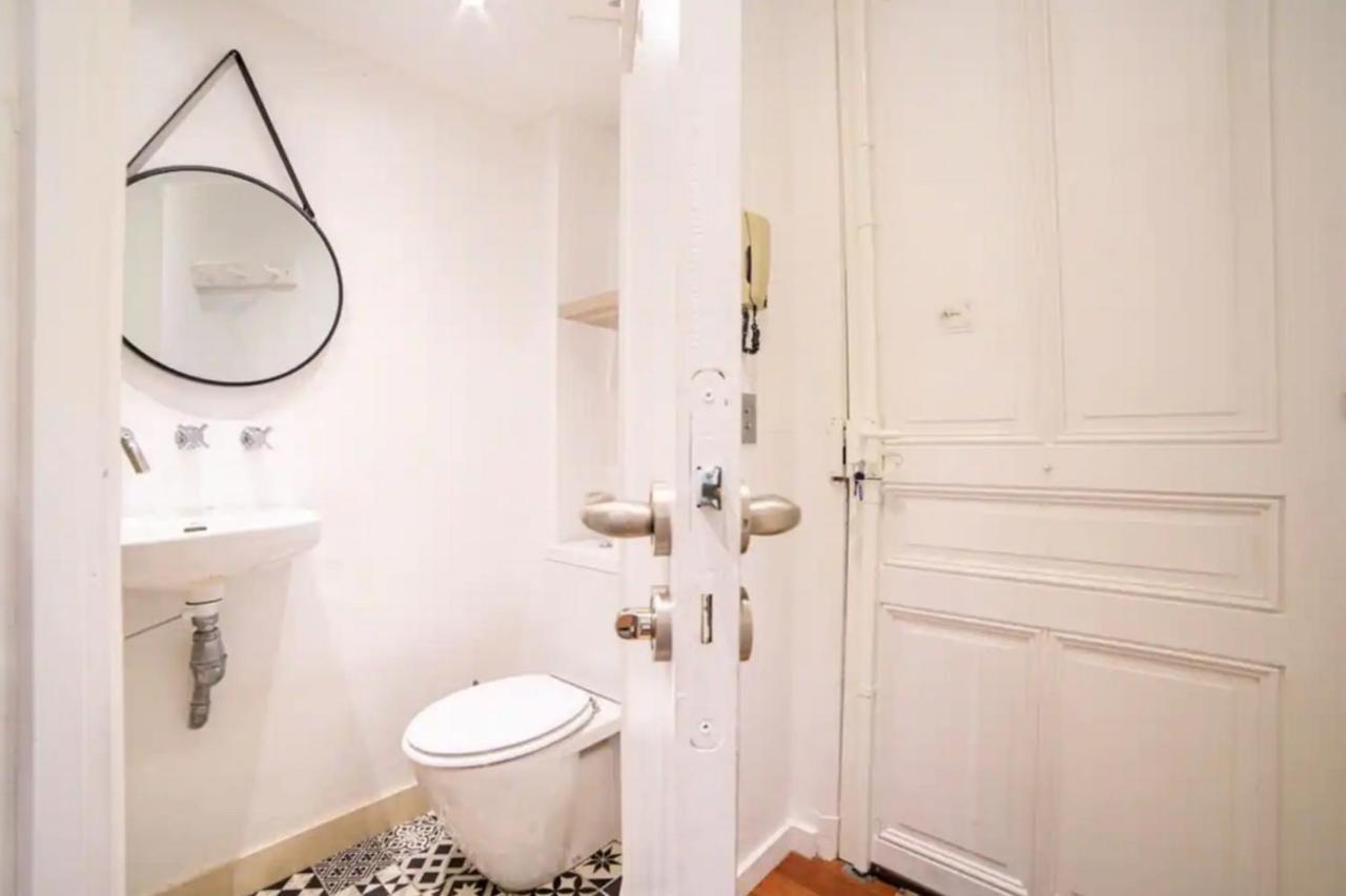Modern With 3 Bedrooms Balcony Communal Garden And Ac- Benakey Apartment